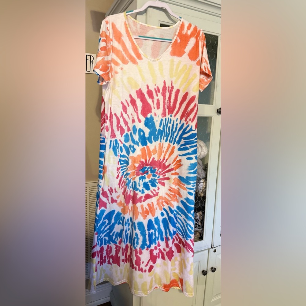 Short sleeve Maxi dress size XLARGE. NWOT